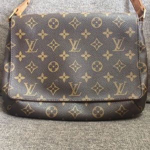 Authentic preloved Louis Vuitton mussette Tango